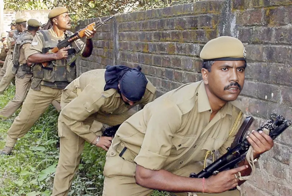 Police firefight with ULFA in Assam's capital Gauhati in 2002